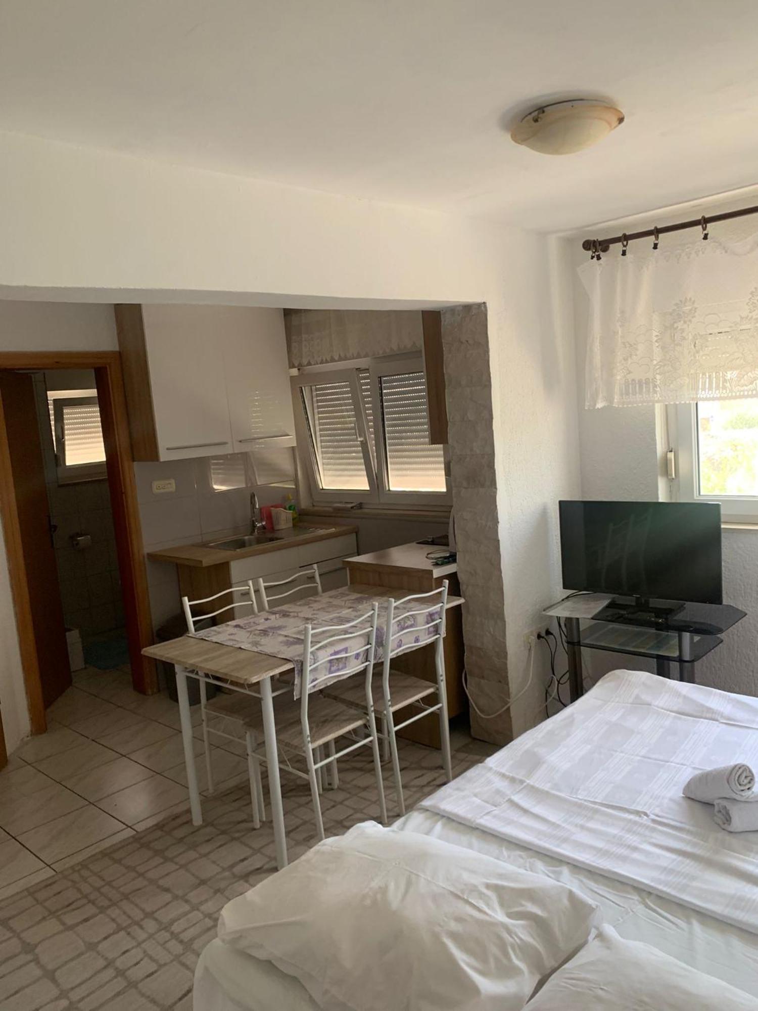 Apartmani Kutlesa Vodice Exteriér fotografie