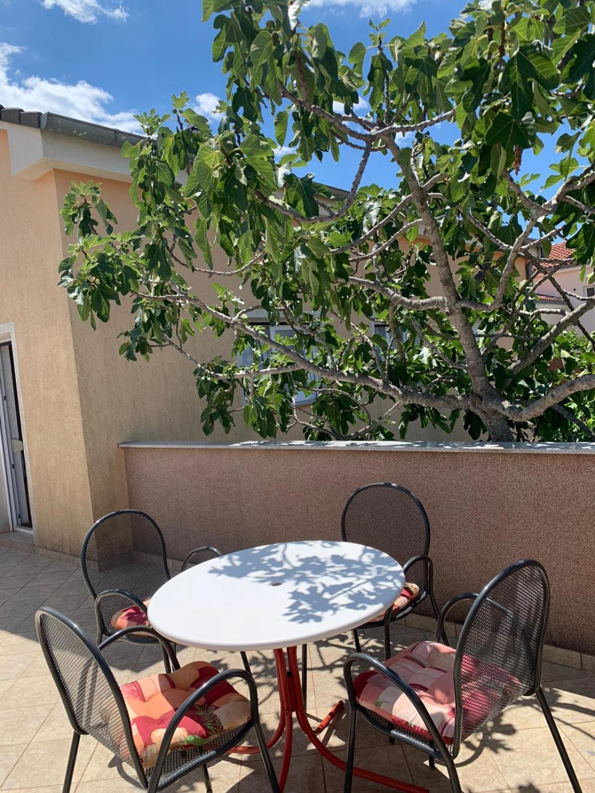 Apartmani Kutlesa Vodice Exteriér fotografie